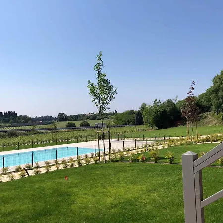 Agricamping Al Grappolo Divino Apartamento Lazise